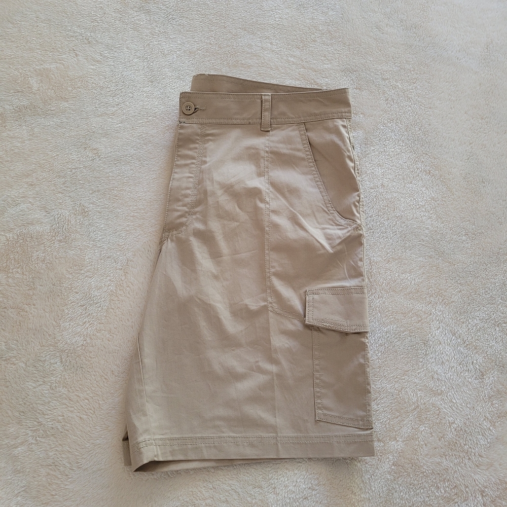 Columbia Boulder Ridge Cargo Shorts, Men's Size Waist 38 NWOT - Fossil - Picture 3 of 9